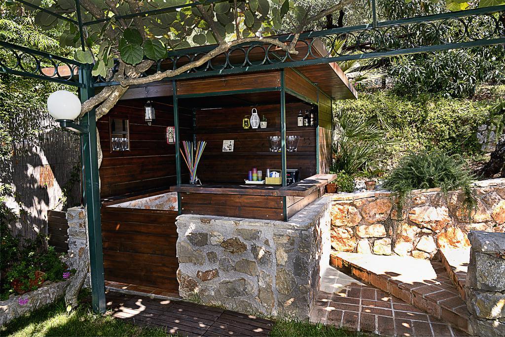 La Maison Galu' Itri Bagian luar foto