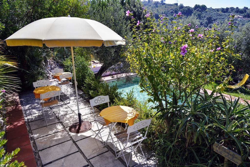 La Maison Galu' Itri Bagian luar foto
