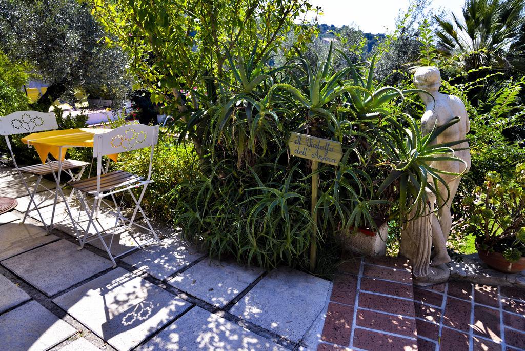 La Maison Galu' Itri Bagian luar foto