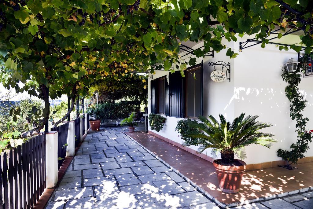 La Maison Galu' Itri Bagian luar foto