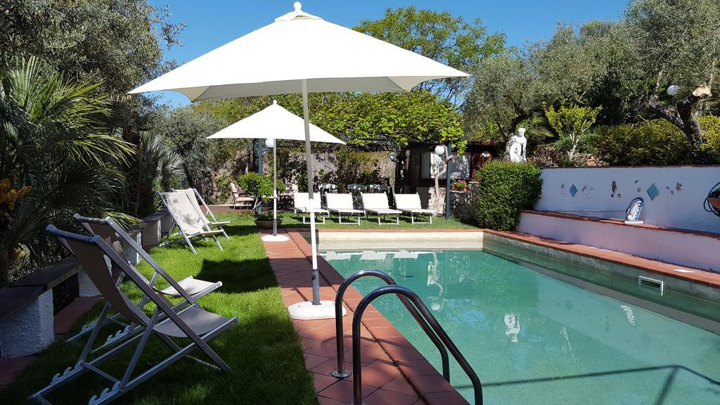 La Maison Galu' Itri Bagian luar foto
