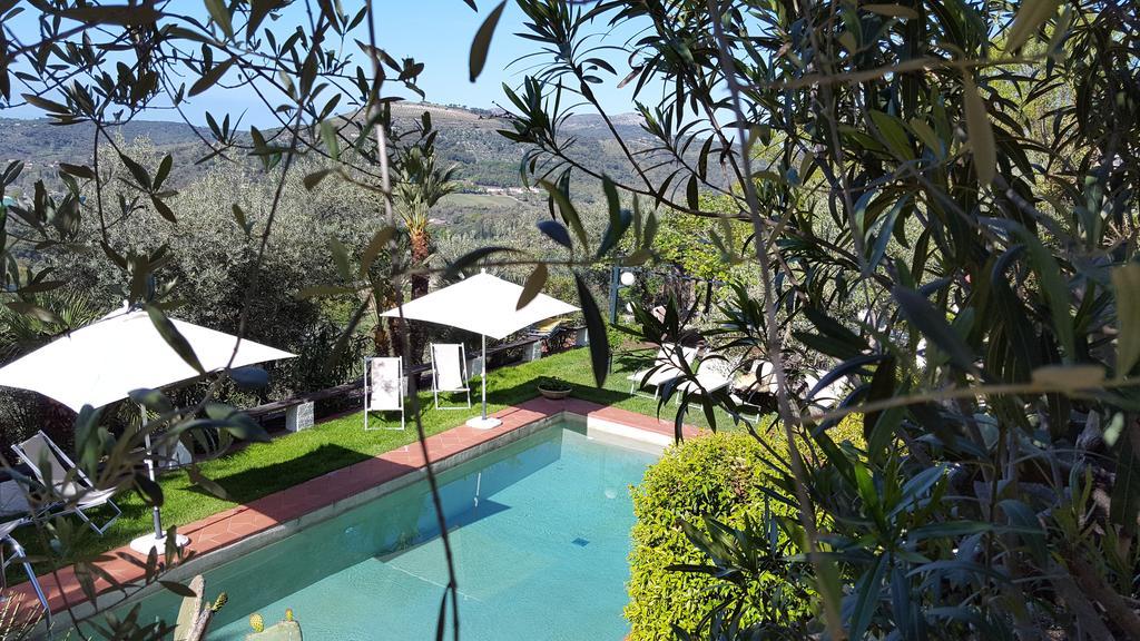 La Maison Galu' Itri Bagian luar foto
