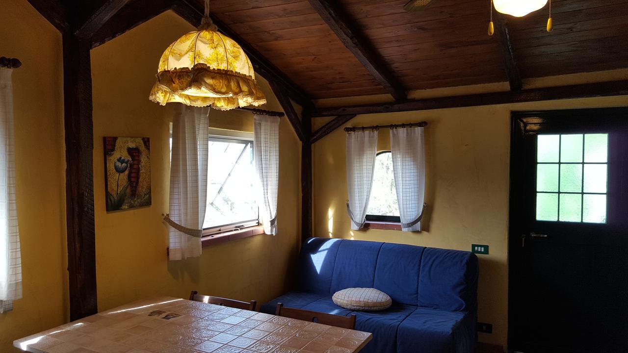 La Maison Galu' Itri Bagian luar foto